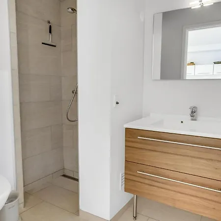 Apartamento 2 Bedroom Gorgeous In